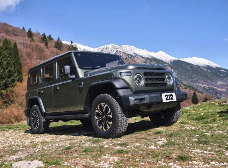 212 - FUORISTRADA 4X4 VERDE