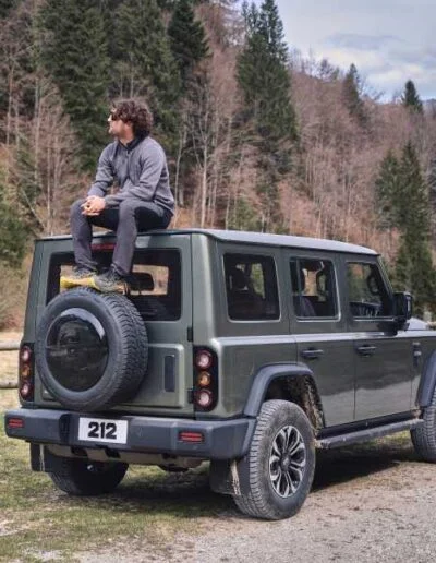 212 - FUORISTRADA 4X4 VERDE